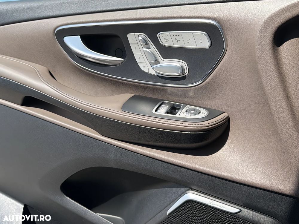 Mercedes-Benz V 300 d Extralang 4Matic 9G-TRONIC Special Edition Avantgarde - 31