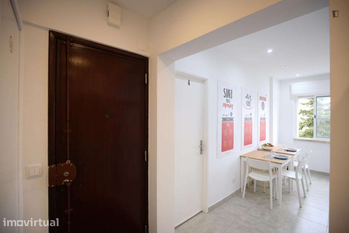 Quarto - localizado em Oeiras Lisbon - Grande imagem: 4/10