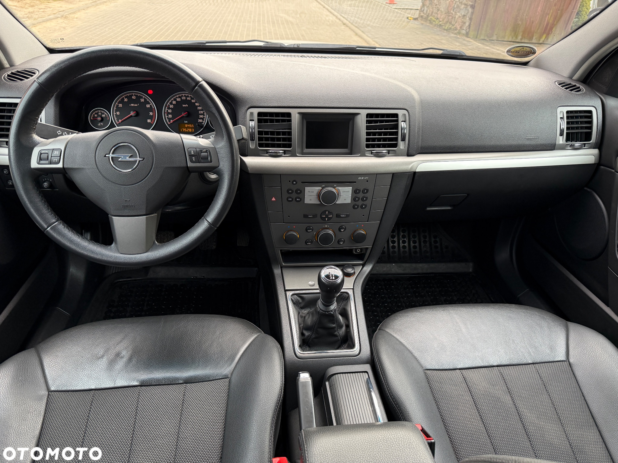 Opel Vectra 1.8 Caravan - 12