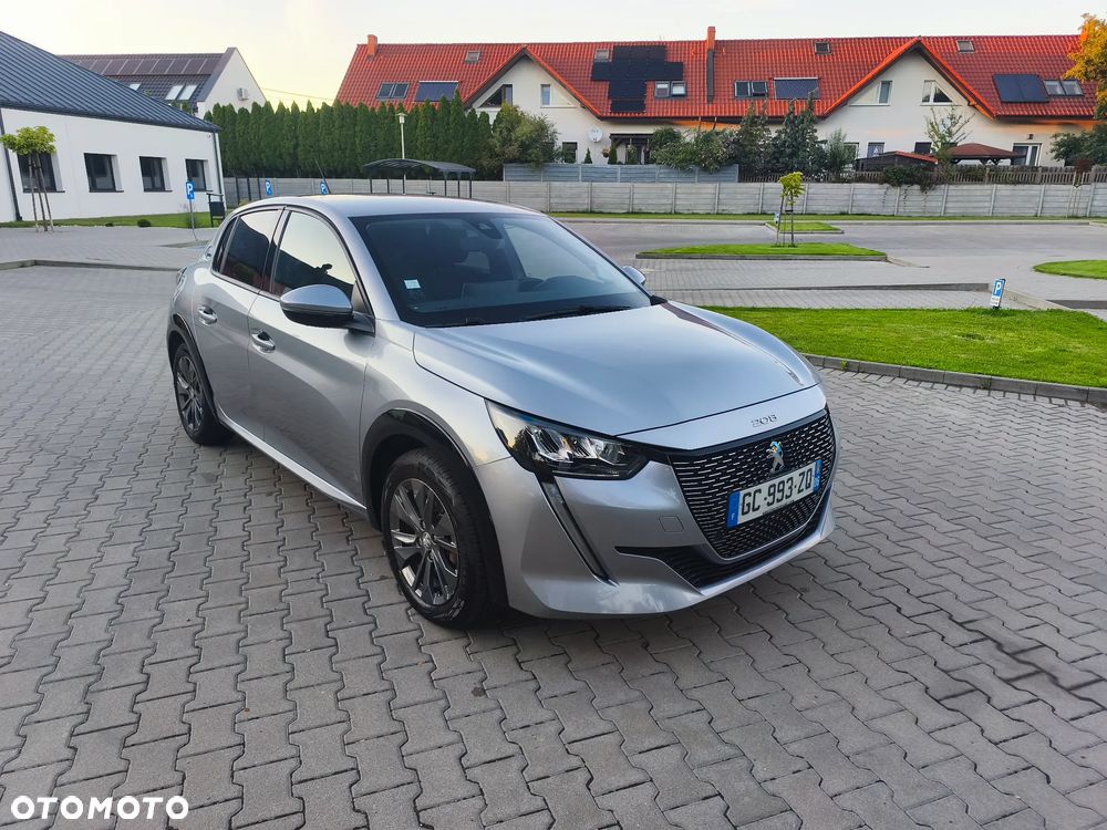Peugeot 208 Elektromotor 136 E-Style - 25