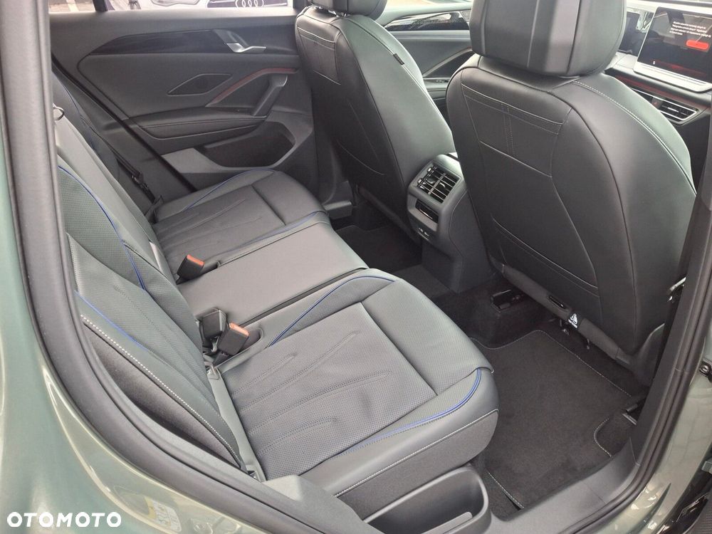 Volkswagen Tiguan - 22