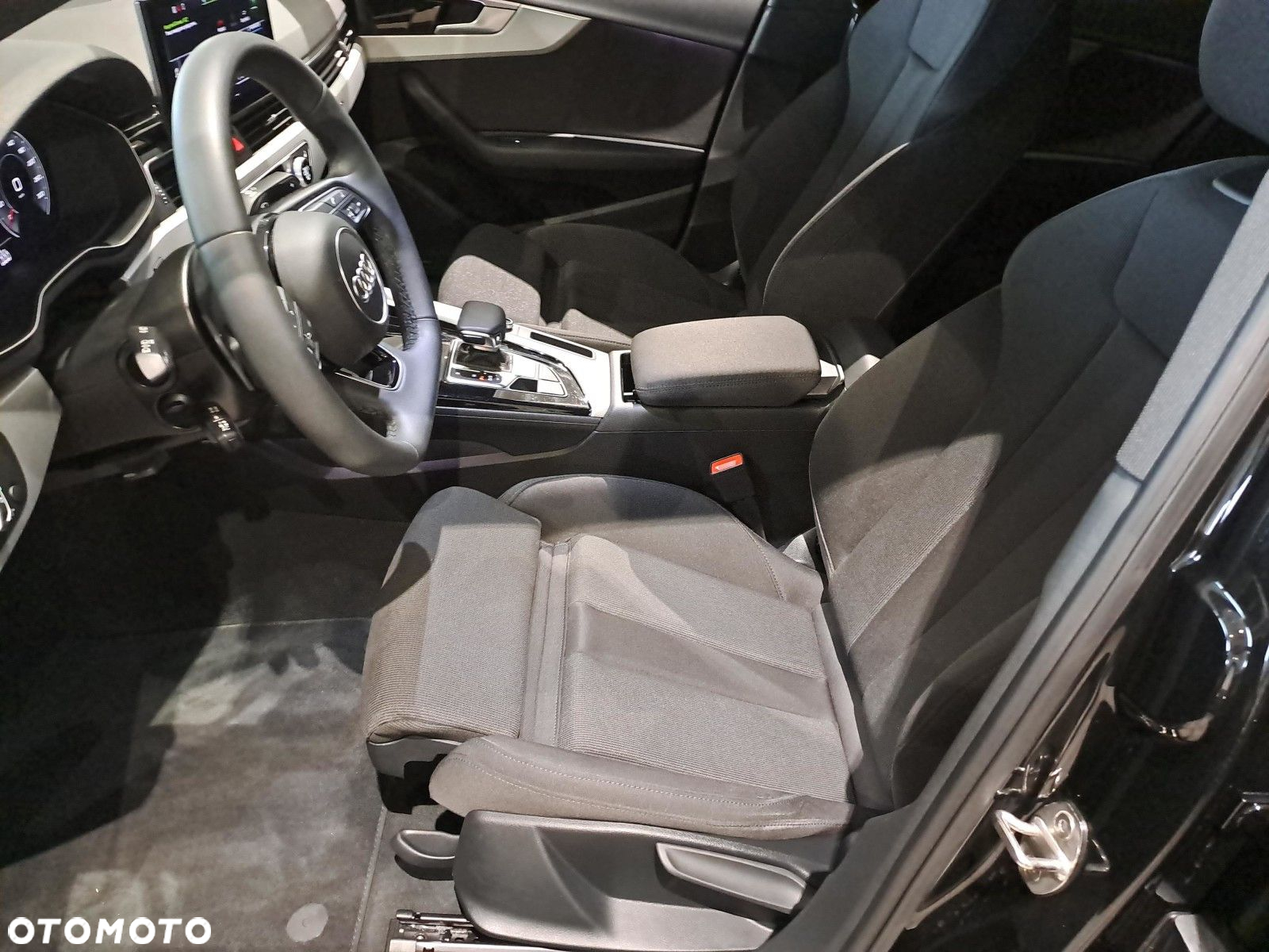 Audi A4 - 12