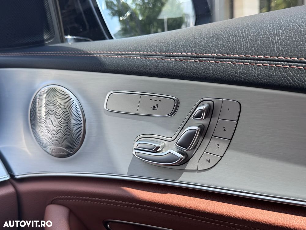 Mercedes-Benz E - 8