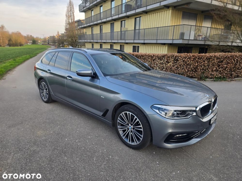BMW Seria 5 520d xDrive Sport Line - 3
