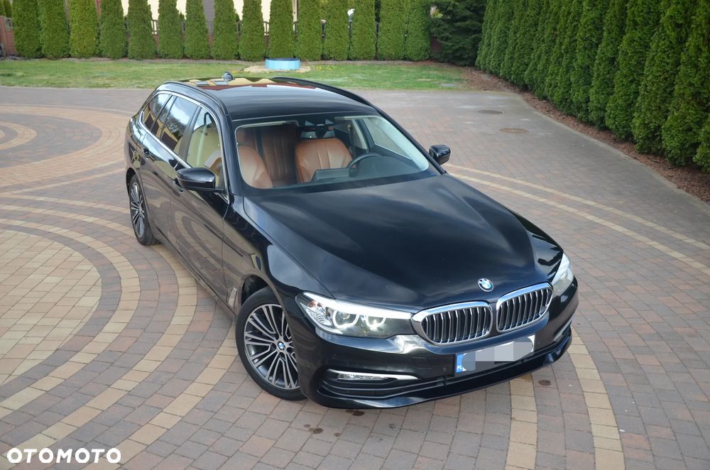 BMW Seria 5 520d M Sport - 10