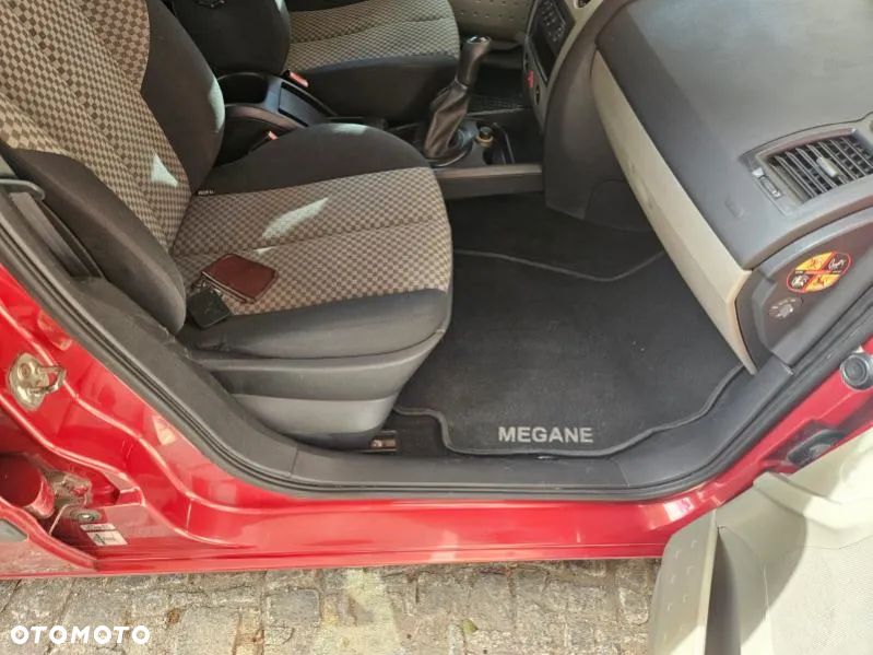 Renault Megane - 12