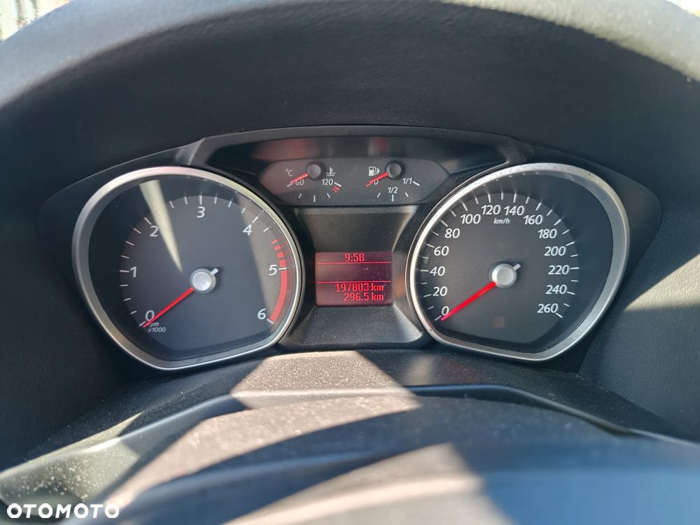 Ford Mondeo 1.8 TDCi Titanium - 8