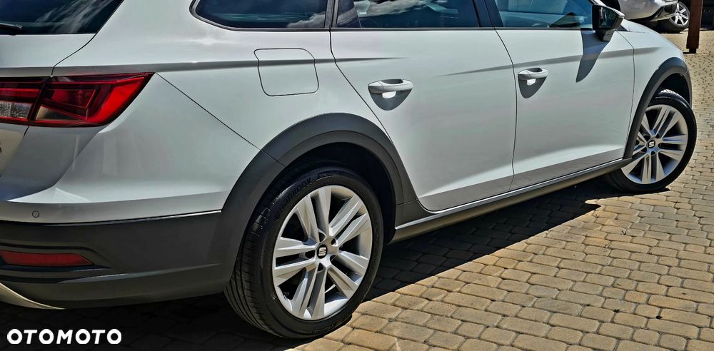 Seat Leon Sportstourer 2.0 TDI Start&Stop 4Drive X-Perience - 5