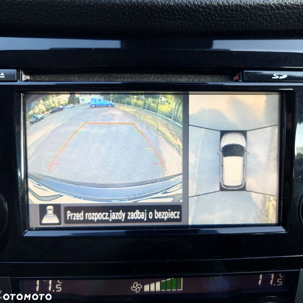 Nissan Qashqai 1.6 DCi N-Connecta - 7