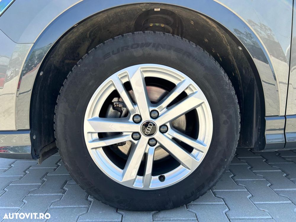 Audi Q3 1.5 35 TFSI S tronic MHEV - 35