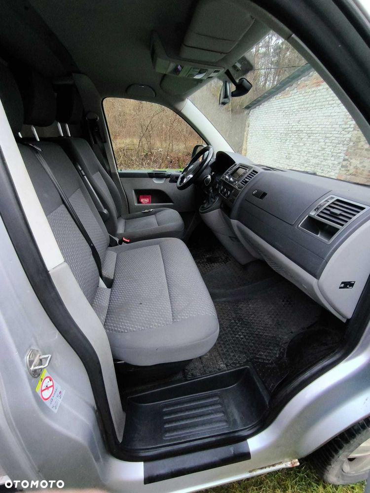 Volkswagen Transporter - 5