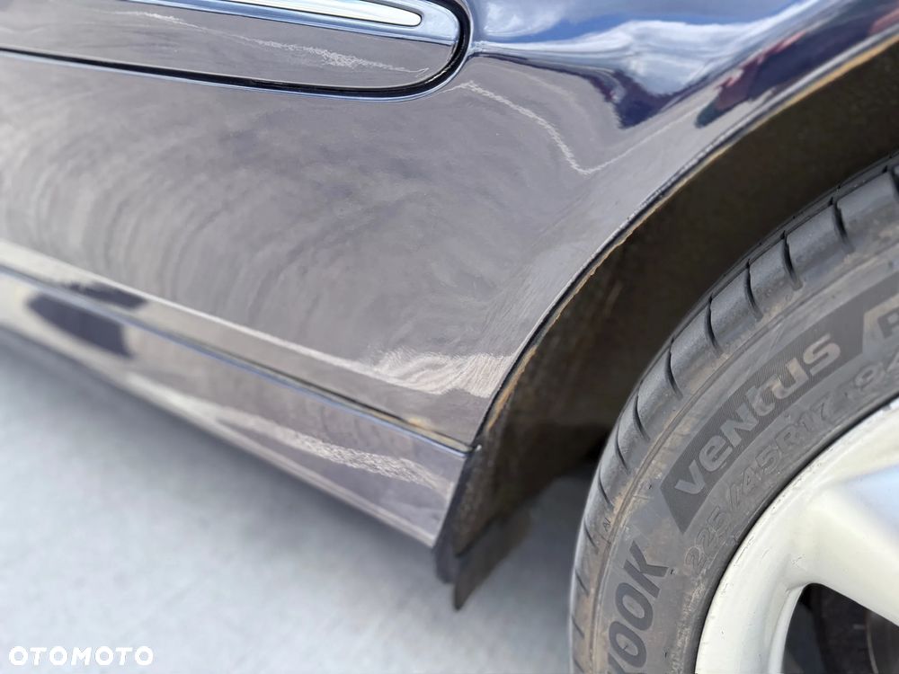 Mercedes-Benz CLK - 13