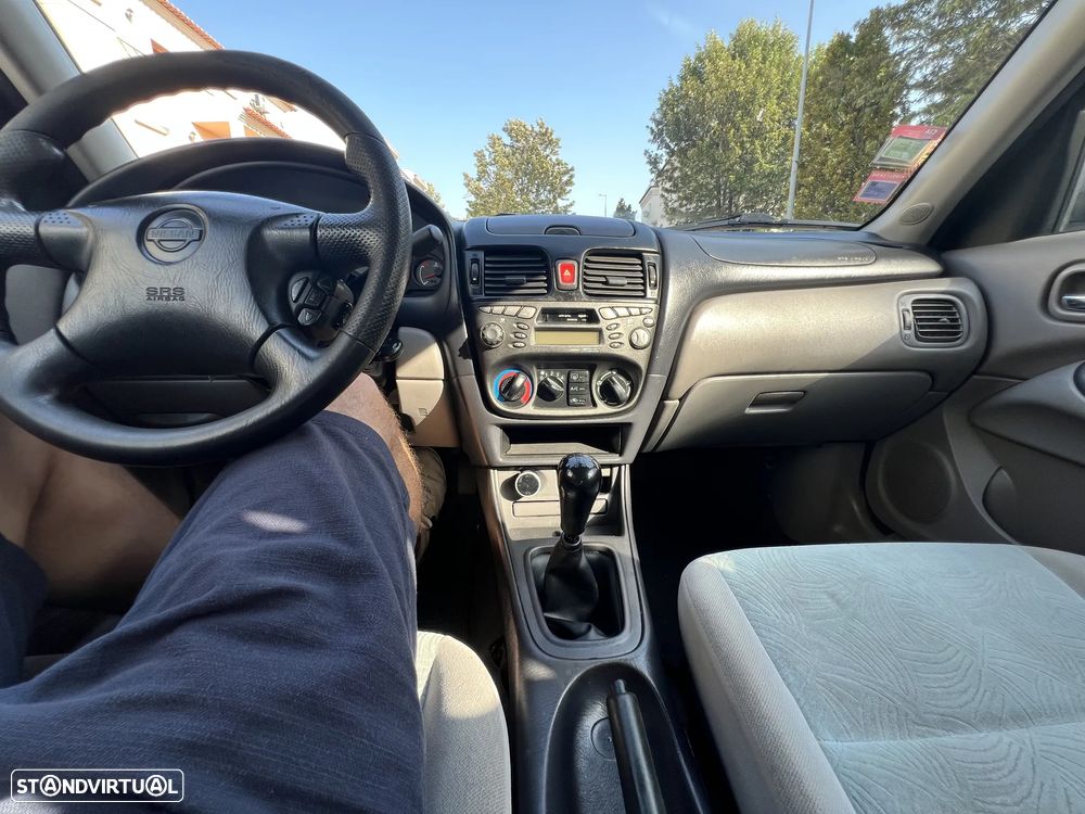 Nissan Almera 1.5 Comfort ABS+AC - 33