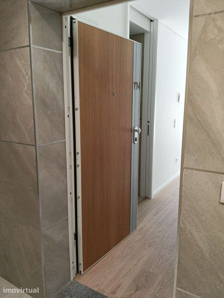 T1 NOVO A ESTREAR MOBILADO| SENHORA DA HORA| 53 m²|CE: A|METRO A 2 MIN - Grande imagem: 3/23