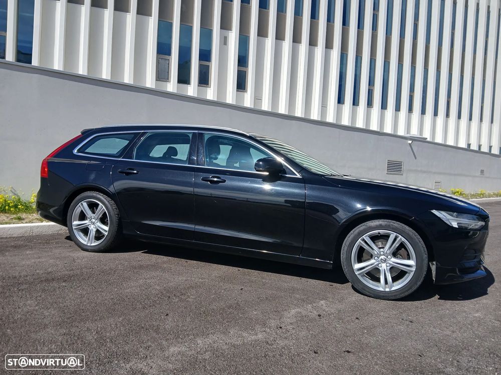 Volvo V90 2.0 D4 Momentum Plus Geartronic - 6