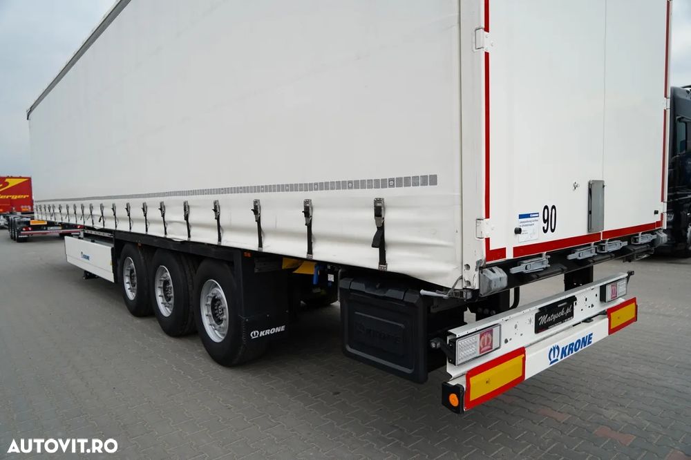 Krone CORTINĂ KRONE / 2024 / COȘ PENTRU PALEȚI / 2 AXE RIDICATIVE / PUȚIN FOLOSIT / - 11