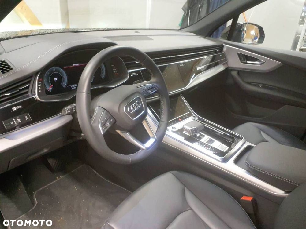 Audi Q7 - 5
