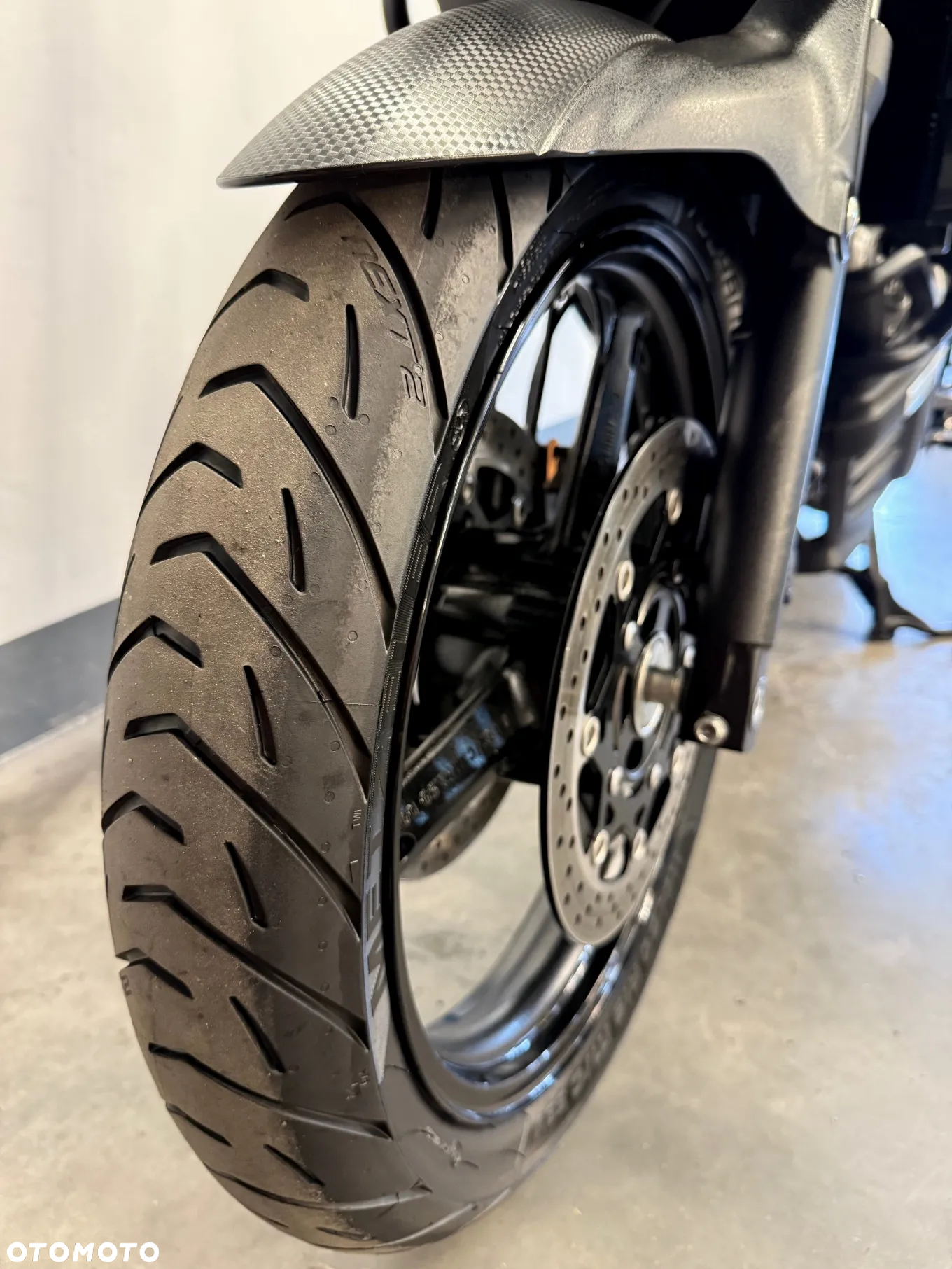Suzuki V-STROM - 9