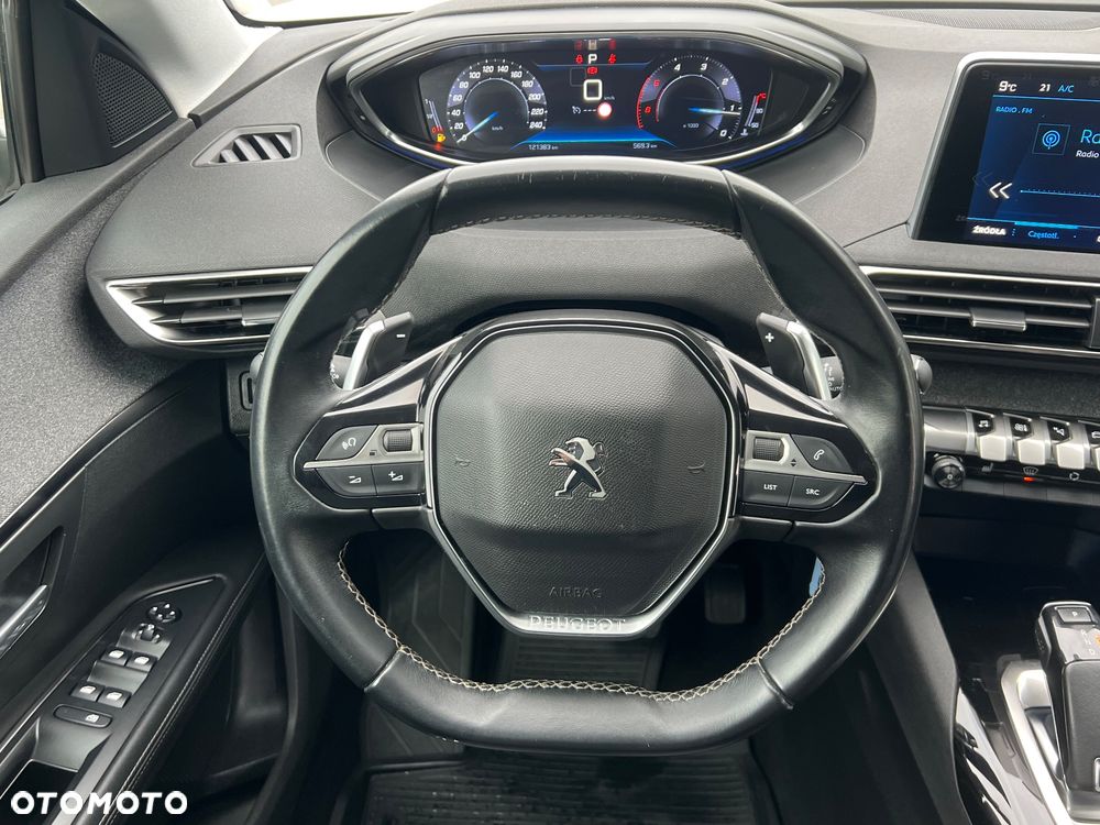 Peugeot 5008 1.5 BlueHDi Allure S&S EAT8 - 33