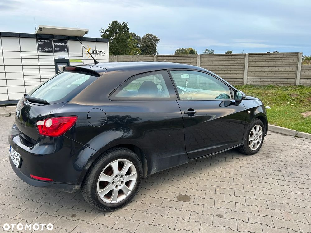 Seat Ibiza SC 1.4 16V Style - 4