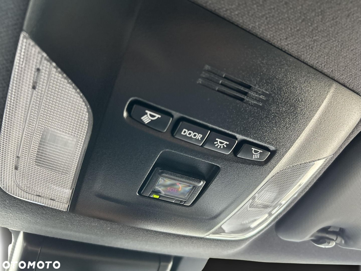 Toyota Corolla - 23