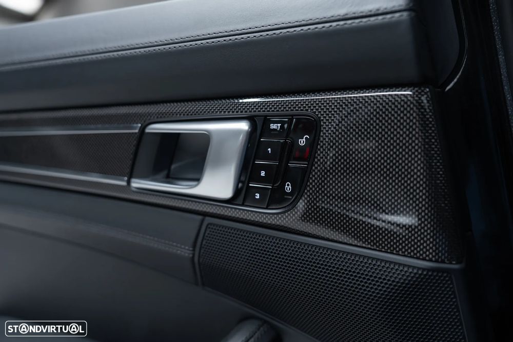 Porsche Panamera Turbo S E-Hybrid - 53