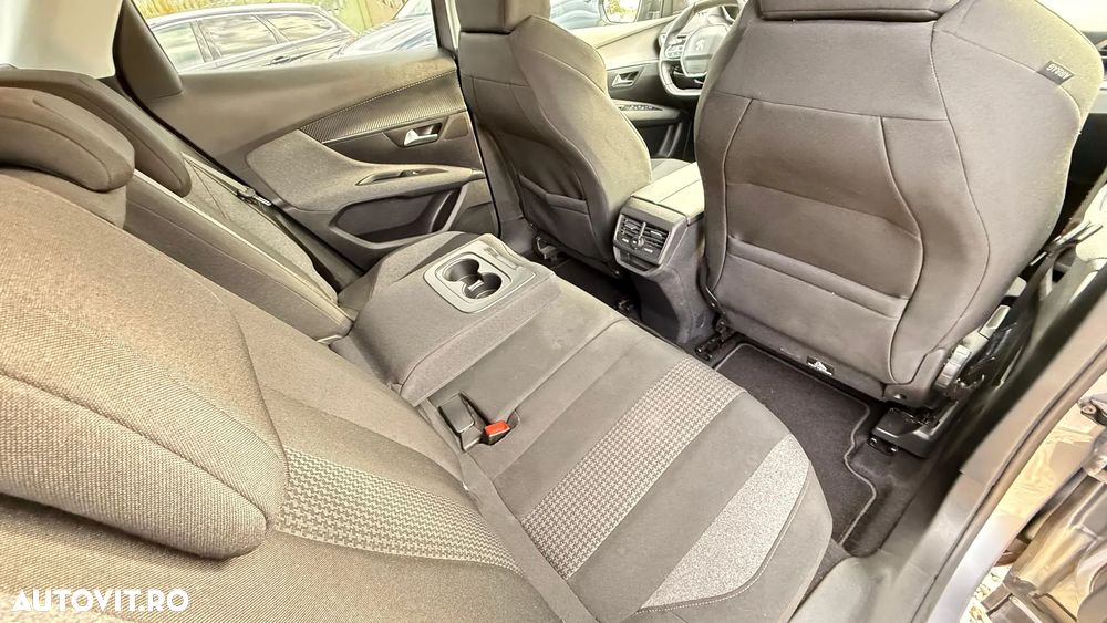 Peugeot 3008 1.5 BlueHDI S&S EAT8 Active - 18