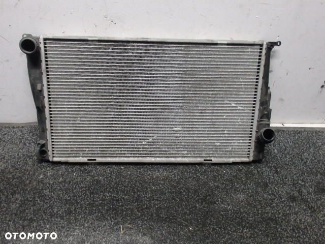 BMW E81 E84 E87 E88 E90 E92 2.0D CHŁODNICA WODY 2.0D 781023901 RAF-AUTO CZĘŚCI BMW - 2