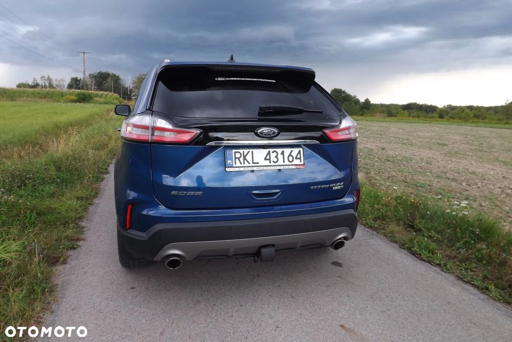 Ford Edge - 9