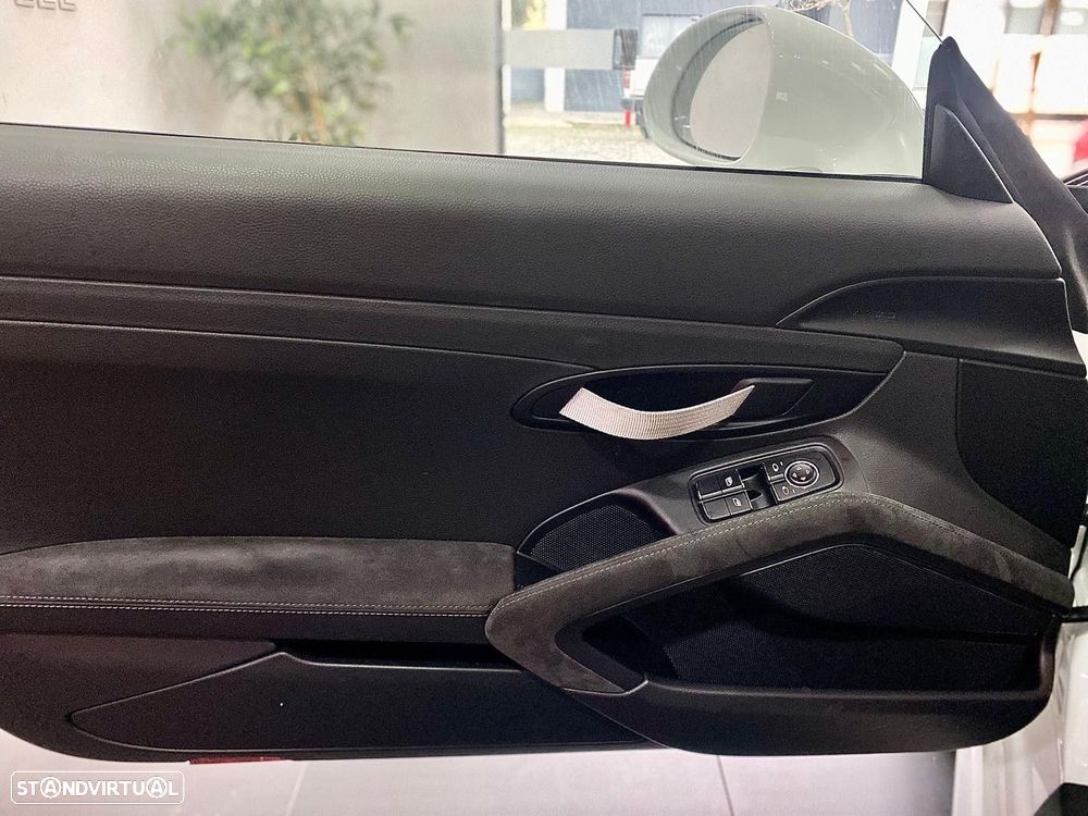 Porsche 911 (991) GT3 RS PDK - 19