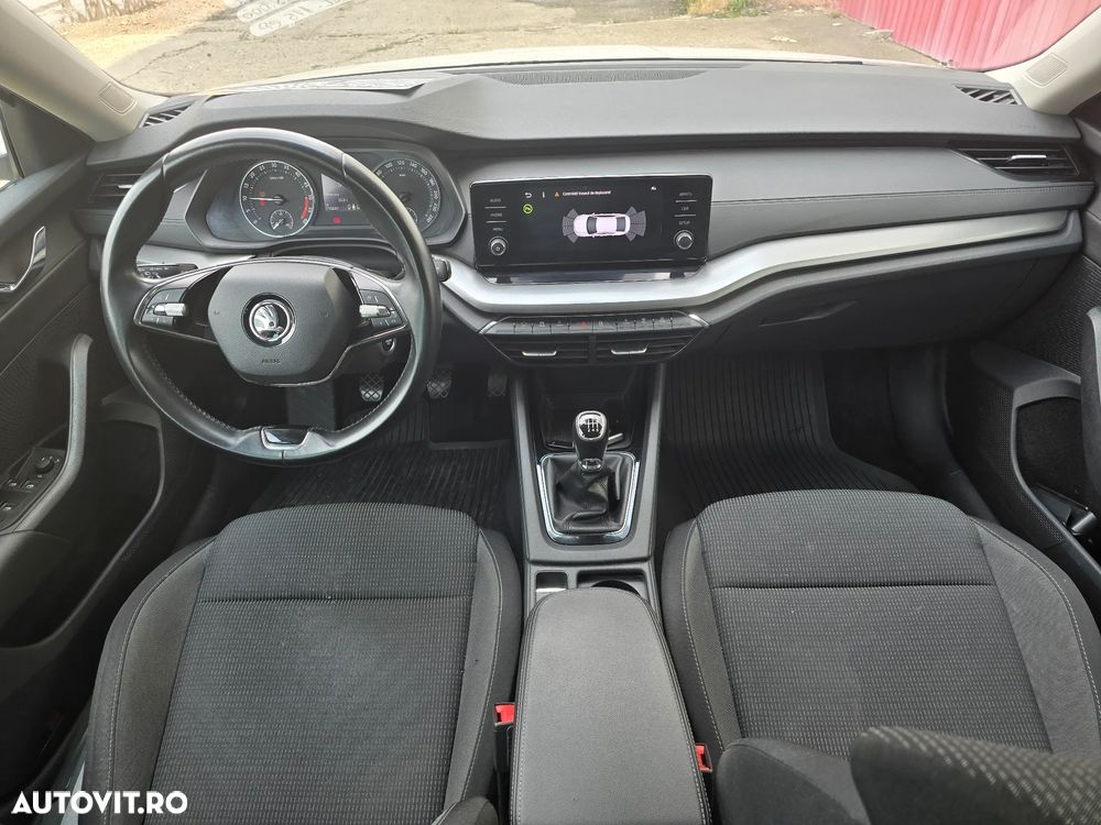 Skoda Octavia 2.0 TDI Ambition - 13