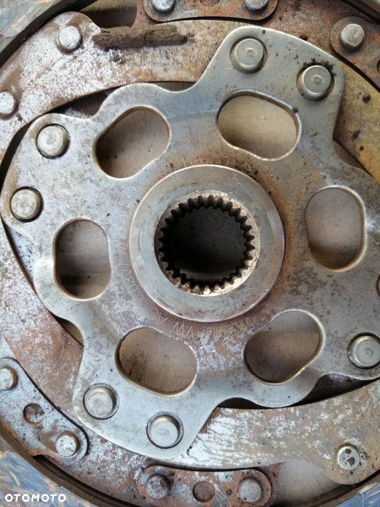 Audi Seat Skoda Volkswagen 1.9 TDi kod silnika BLS koło dwumasowe sprzęgło komplet Sachs - 6