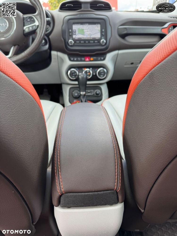 Jeep Renegade - 34