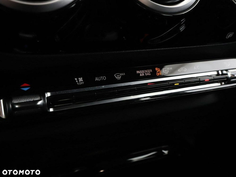 Mercedes-Benz Klasa B 250 7G-DCT Progressive - 28