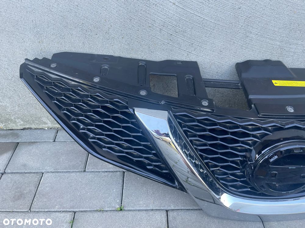 ATRAPA,GRIL NISSAN QASHQAI II J11  2013-2017 - 3