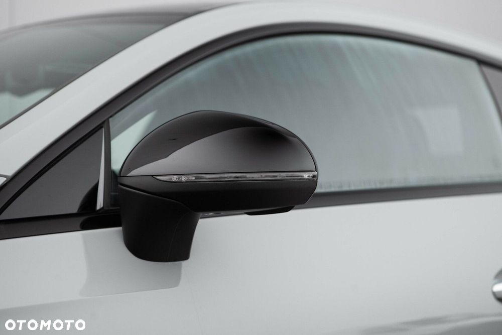 Mercedes-Benz CLE - 15