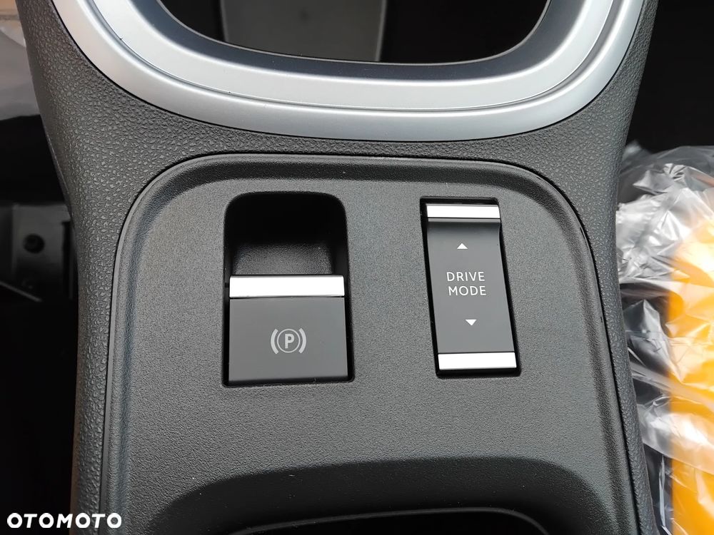 Jeep Avenger 1.2 T3 mHEV The North Face 4xe eDCT6 - 19