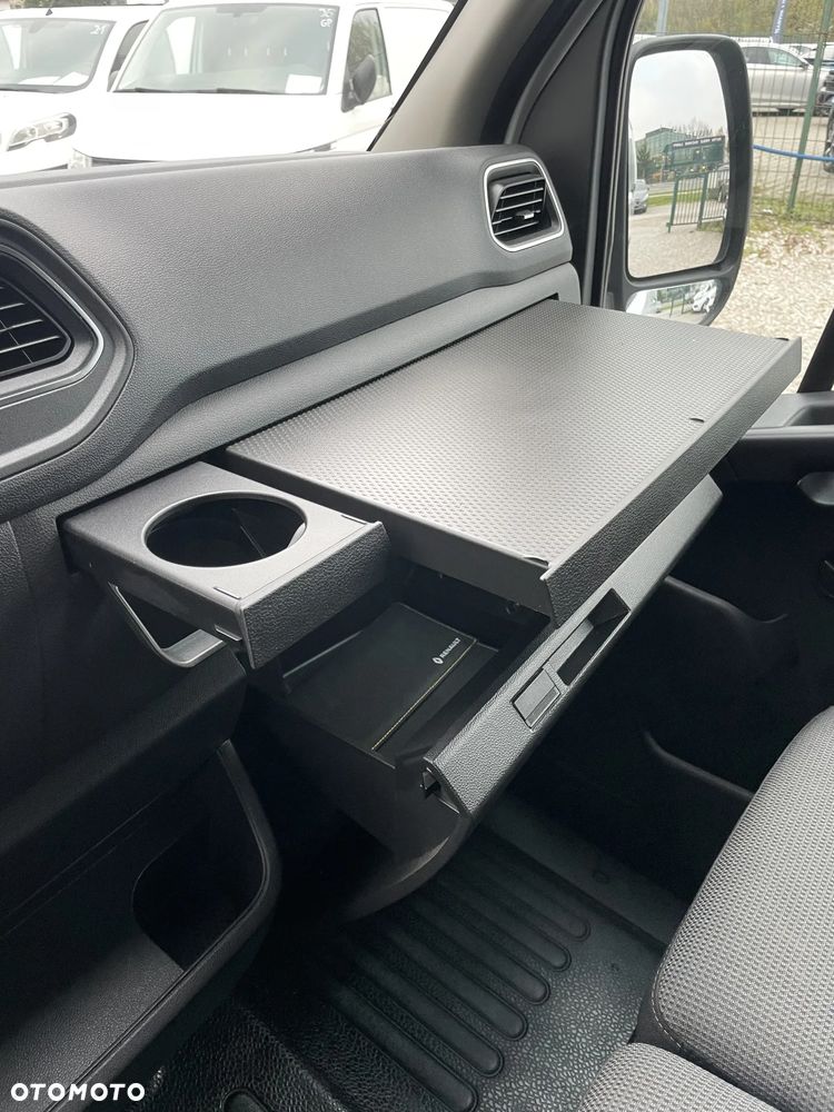 Renault Master - 11