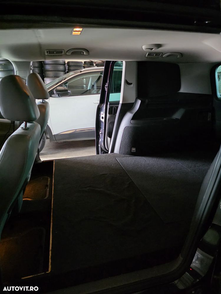Volkswagen Sharan 2.0 TDI DSG BlueMotion Technology Match - 14