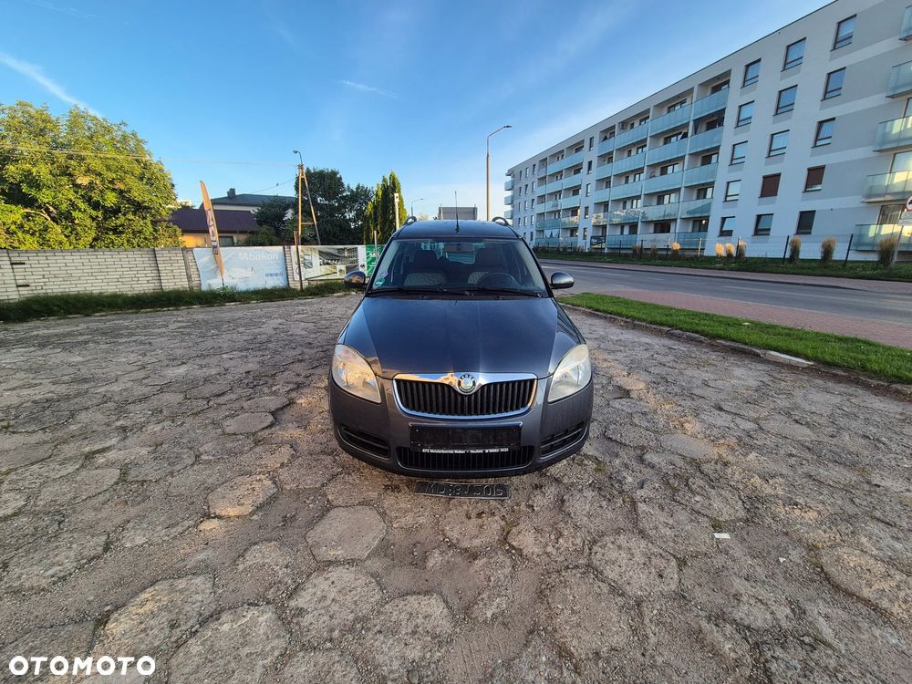 Skoda Roomster 1.6 16V Comfort PLUS EDITION - 3