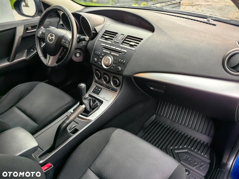 Mazda 3 1.6 16V Exclusive - 11