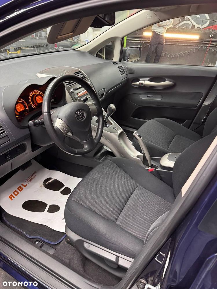 Toyota Auris 1.6 VVT-i Premium MM - 5