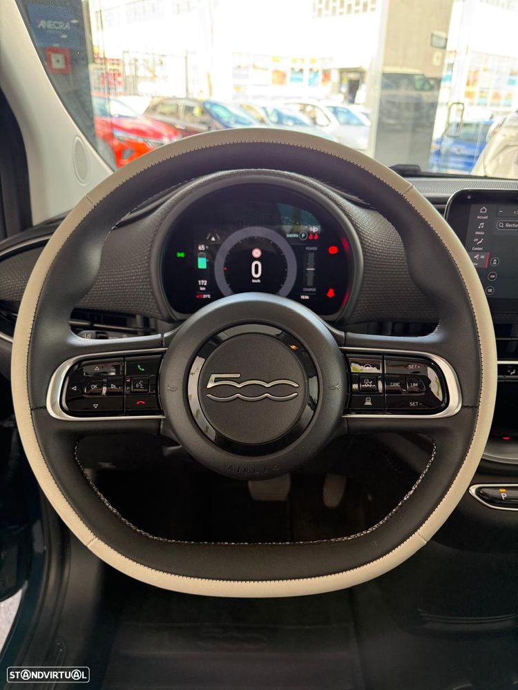 Fiat 500e 42kWh la Prima (by Bocelli) - 11