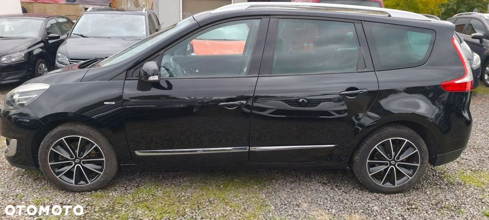 Renault Grand Scenic ENERGY TCe 115 Bose Edition - 8