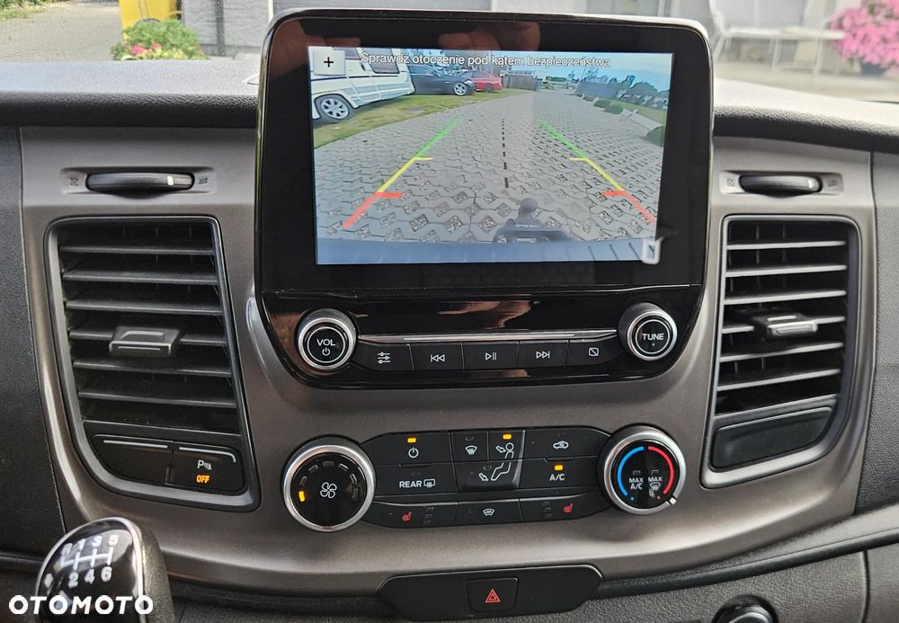 Ford Transit Custom 2.0d 170KM L2 Long 6 osobowy brygadówka bogate wyposażenie - 10