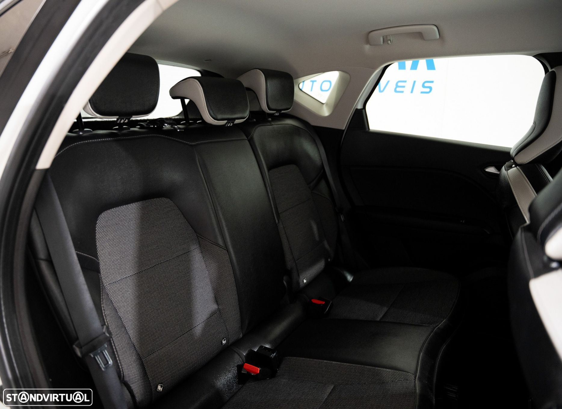 Renault Captur 1.0 TCe Intens - 14
