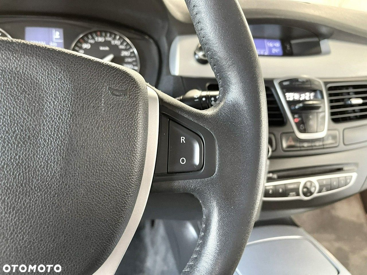 Renault Laguna 2.0 DCi Dynamique - 29