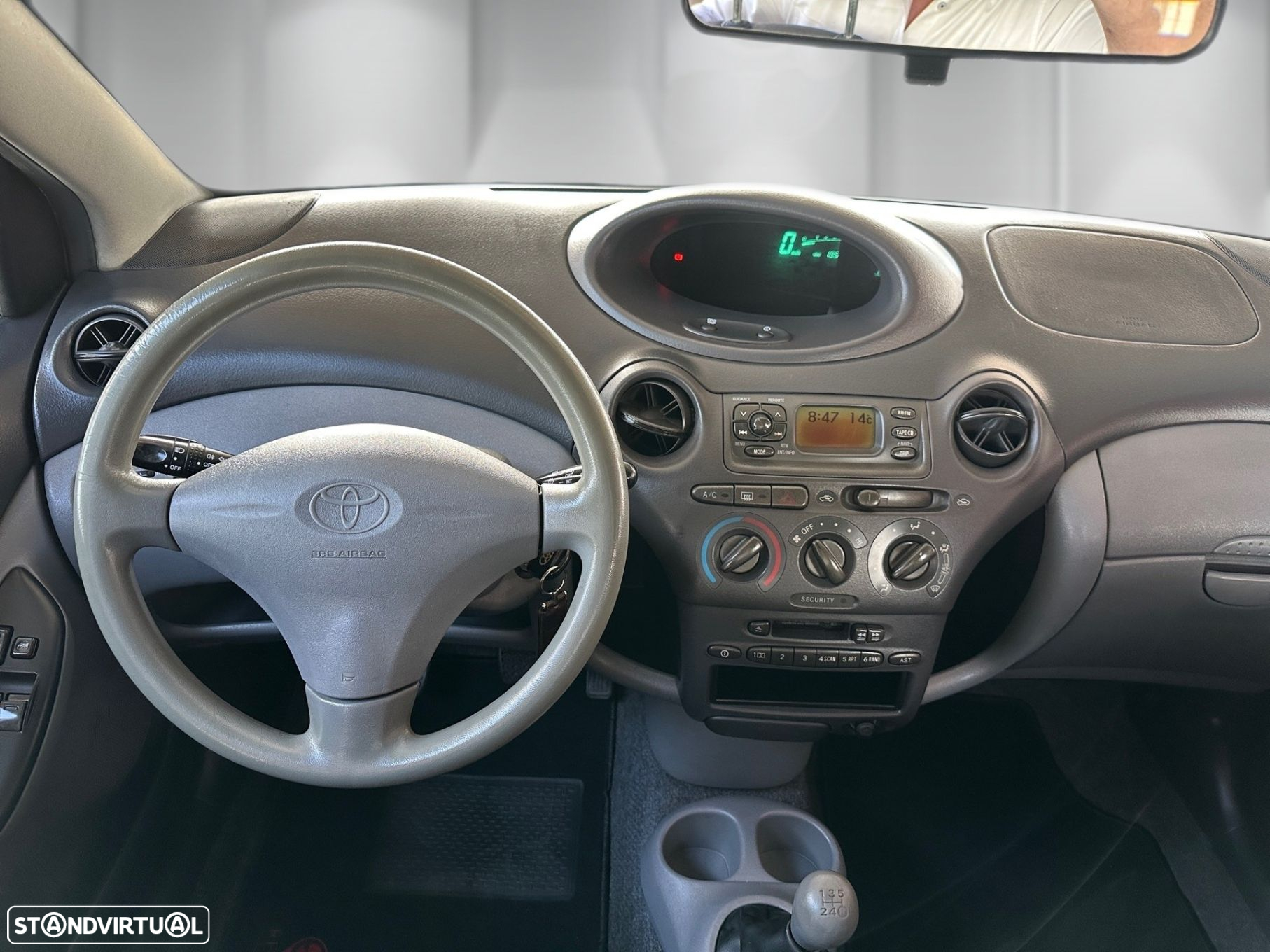 Toyota Yaris 1.4 D-4D Sol ABS - 7