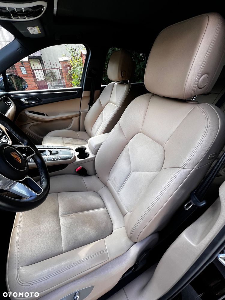 Porsche Macan Standard - 9