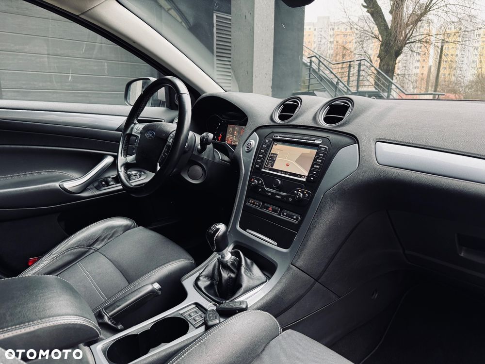 Ford Mondeo 1.6 Eco Boost Titanium - 14